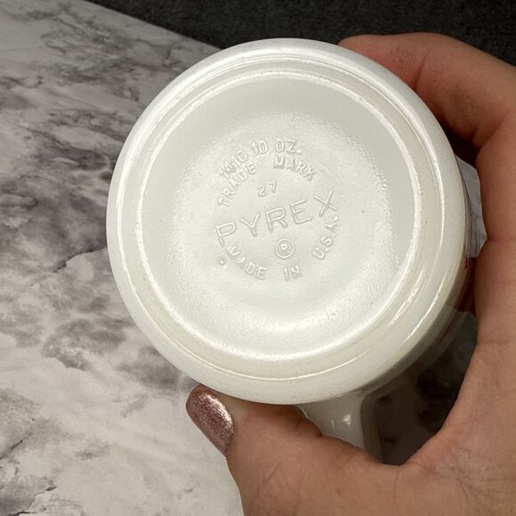 Pyrex Circus Glass Mug White Red 10oz Clown Vintage - Picture 6 of 7